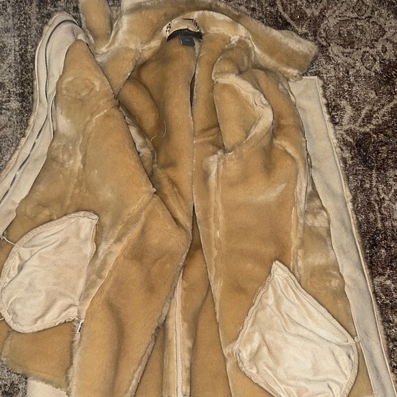 Vintage Ann Taylor Women's faux sherling Toggle Coat size S - Picture 9 of 12